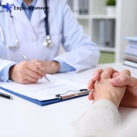 Мужчина на приеме у врача